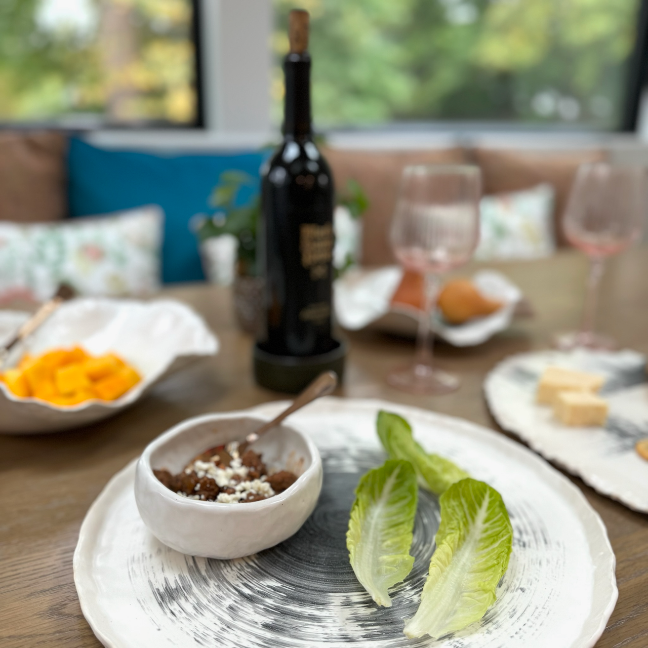 Ruffled Edge Platter Set
