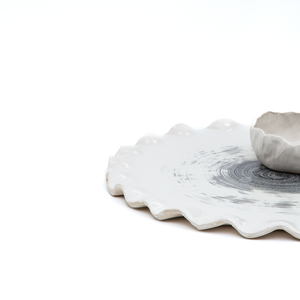 Wave Edge Platter Set